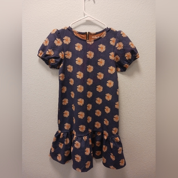 kidpik Other - Daisy Suedette Dress Short Short Sleeve Relaxed Fit Dress Soft Sz Large 12 Girl